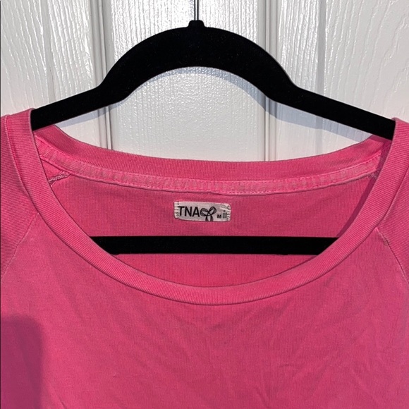 HOT pink TNA long sleeve - Picture 2 of 2